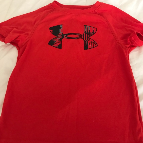 Under Armour Other - UNDER ARMOUR Kids’ T-shirt